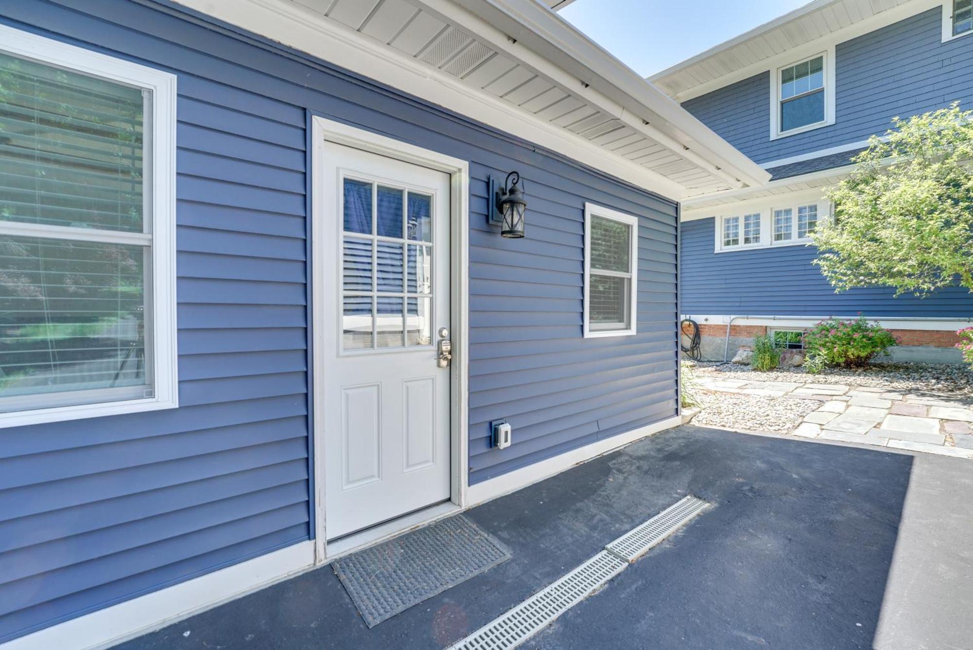 Serene Riverfront St Clair Studio With Fire Pit! Marysville Exterior foto